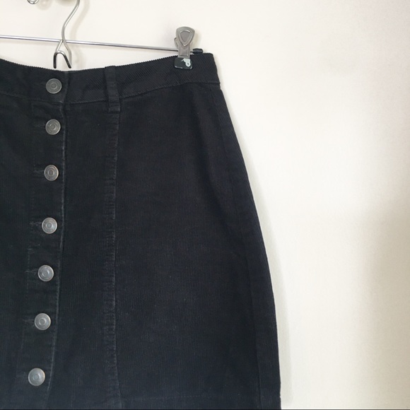 Stradivarius Corduroy Button Mini Skirt Black 6 - Picture 4 of 4